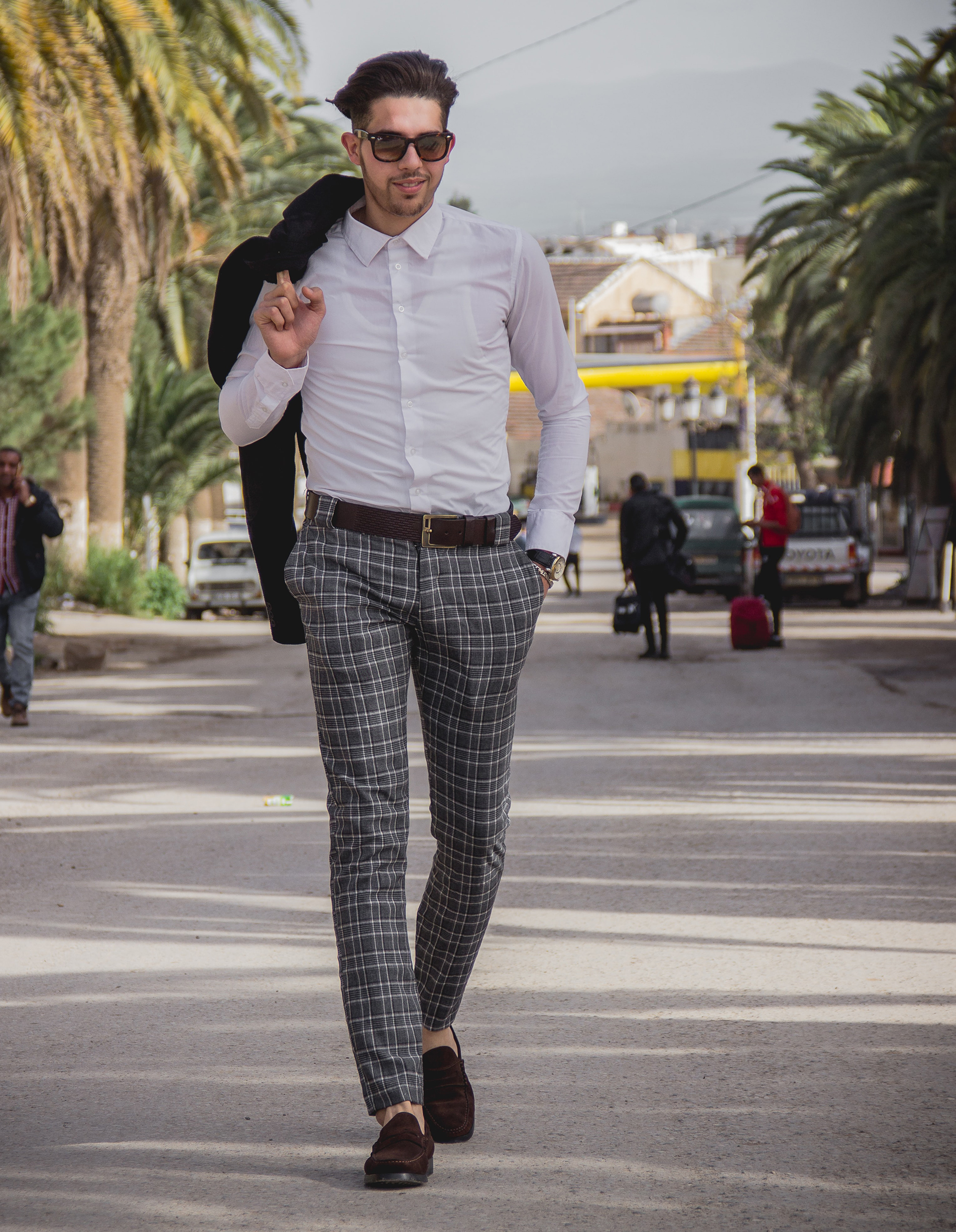 Fares hamouche T Shiw N7j6q8 unsplash edit